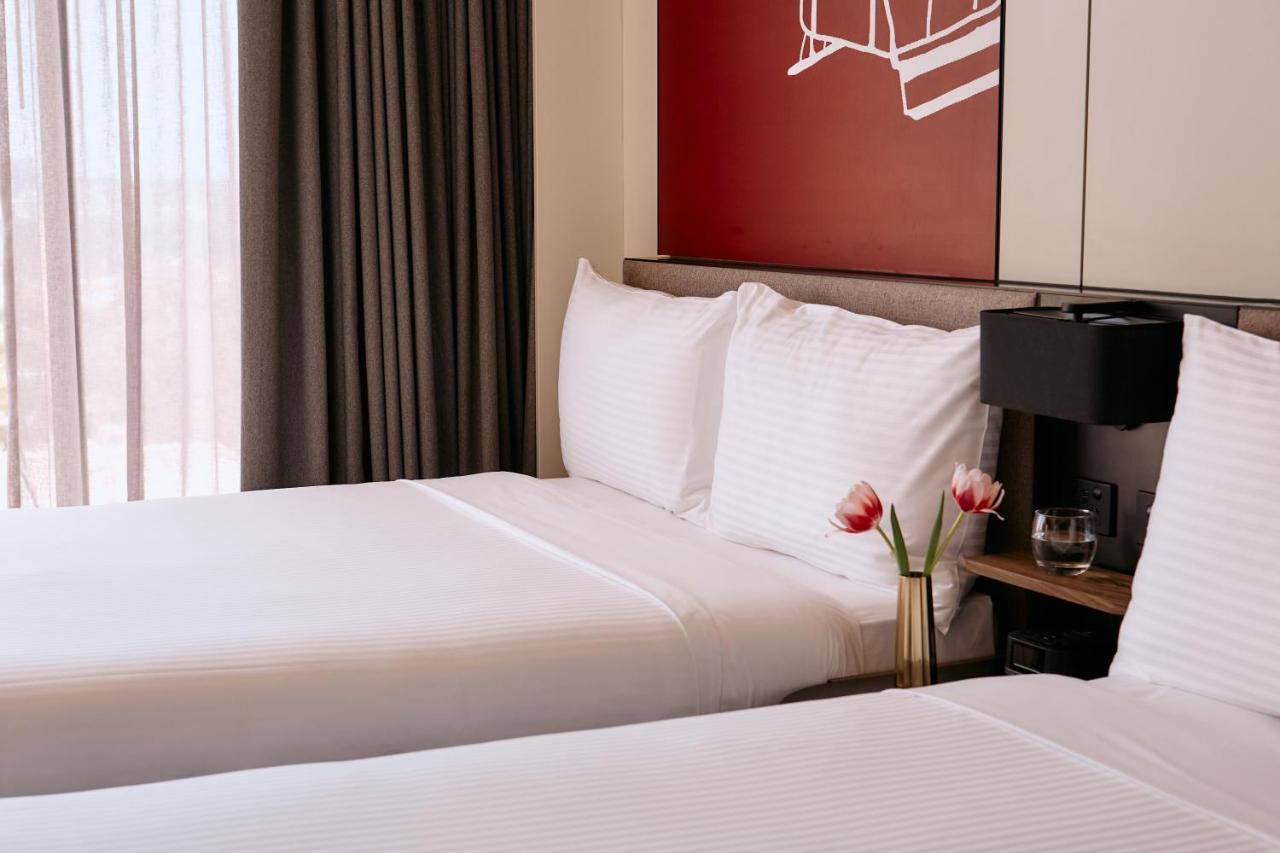 Mercure Melbourne Hotel 4*