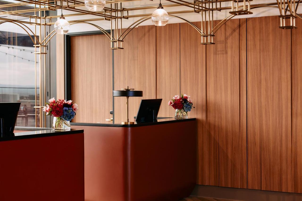 Hotel Mercure Melbourne 4*